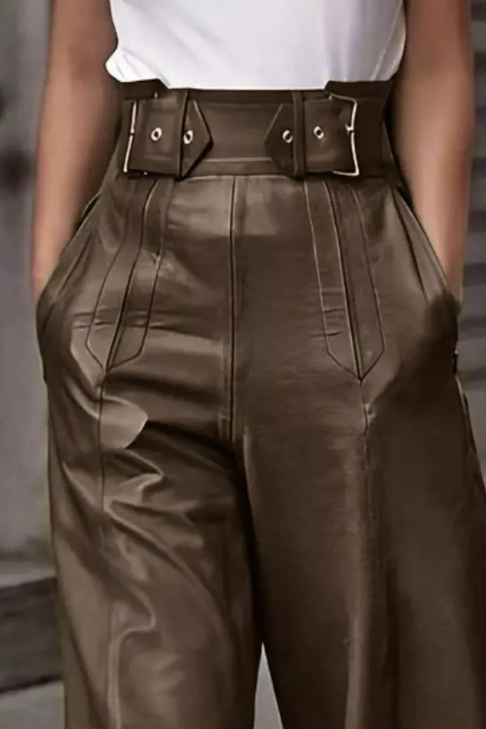 Pantalones de cintura alta y pierna ancha