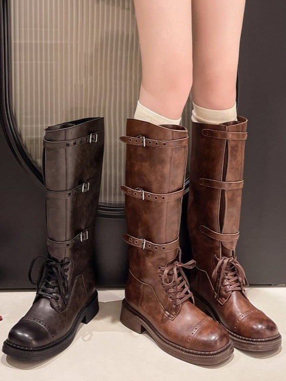Botines estilo británico tipo Martin, desgastados y de punta cuadrada