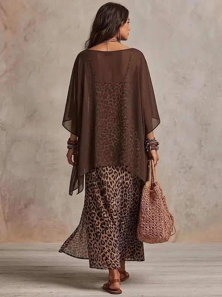 Vestido largo en capas con estampado de leopardo de estilo bohemio