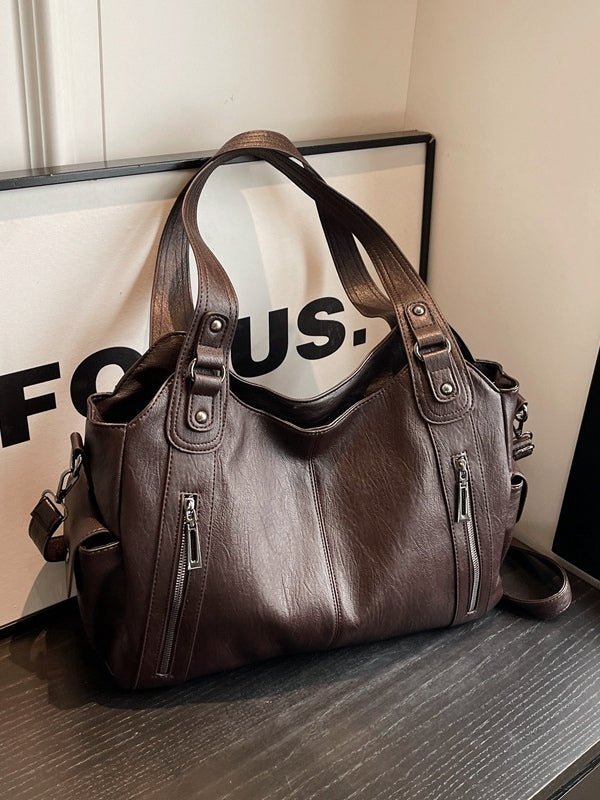 Bolso tote con remaches de gran capacidad