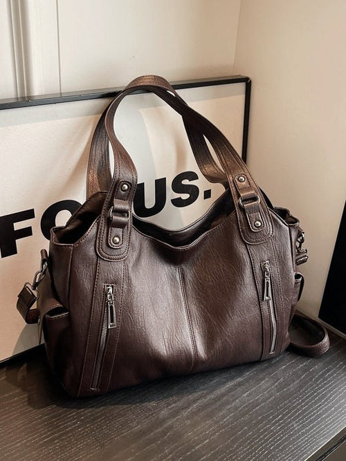 Bolso tote con remaches de gran capacidad