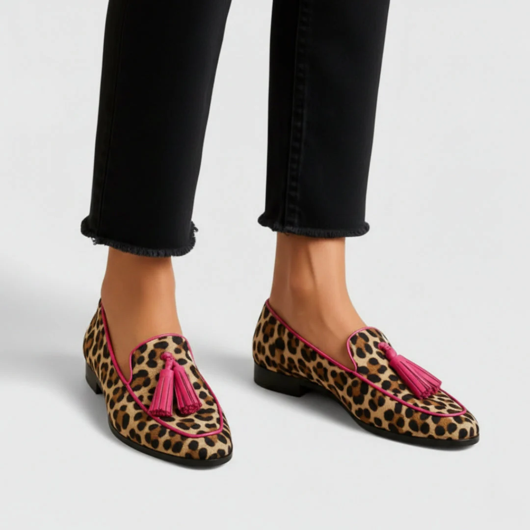 Mocasines con borlas y estampado animal