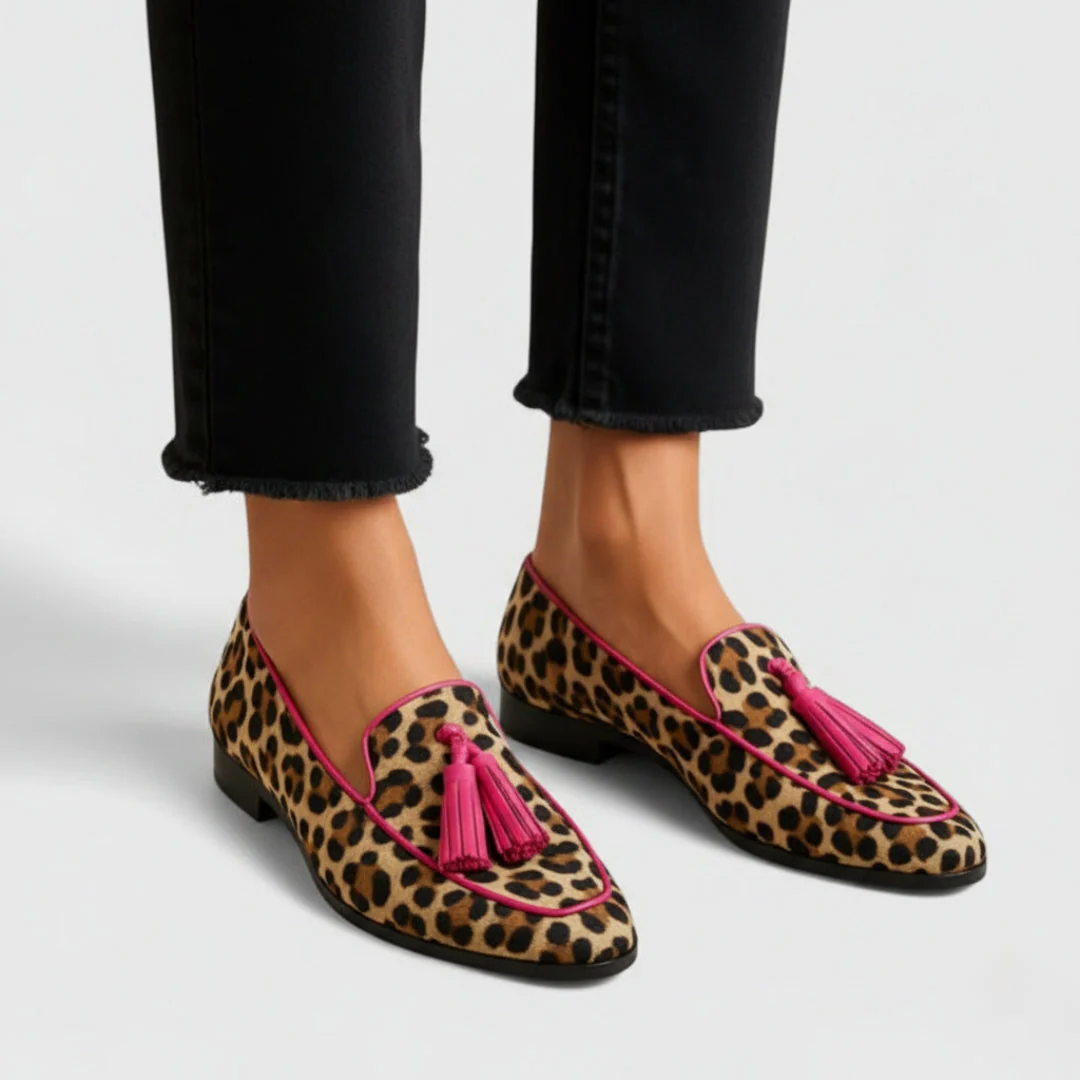 Mocasines con borlas y estampado animal