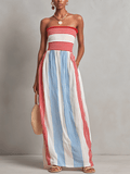 Vestido maxi sin tirantes a rayas rojas y azules con fruncido