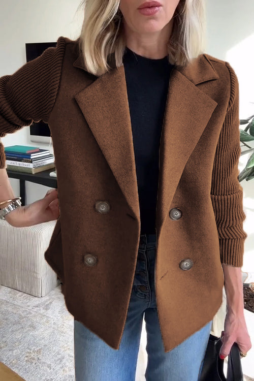 Chaqueta casual con solapa y mangas de punto