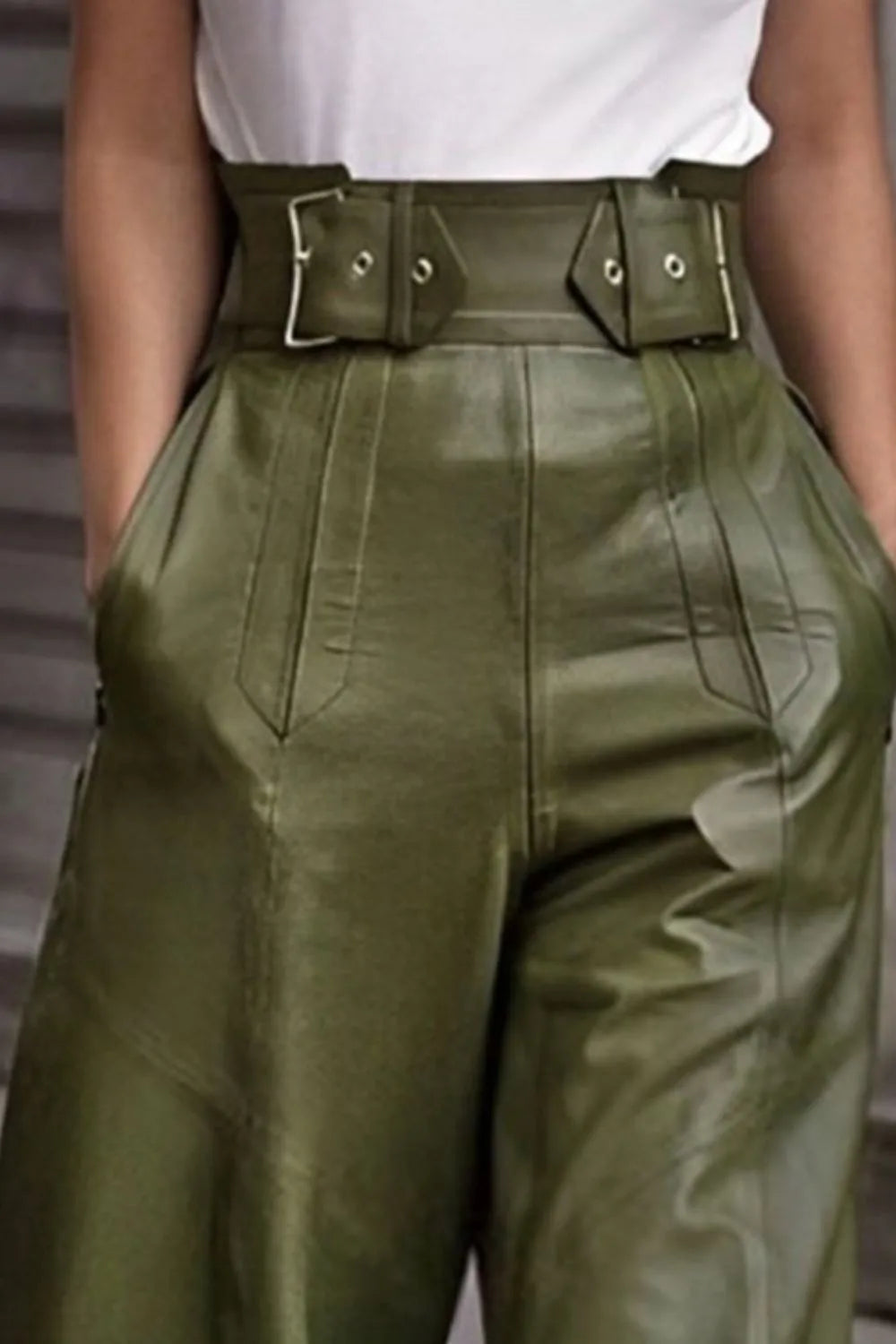 Pantalones de cintura alta y pierna ancha
