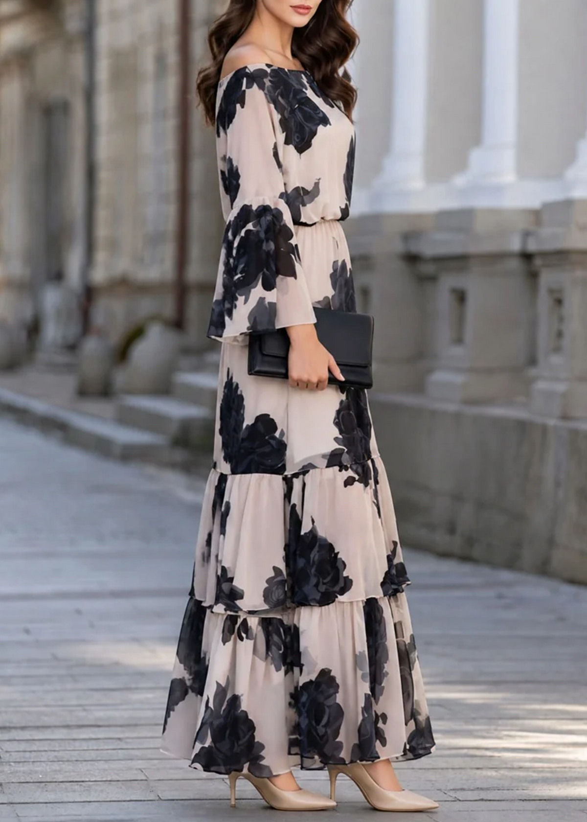 Vestido Maxi Beige de Hombros Descubiertos con Estampado Floral y Volantes