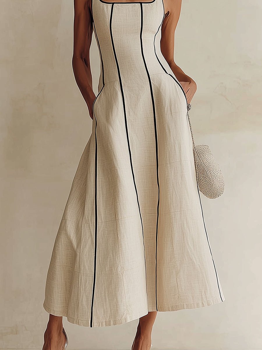 Vestido largo de corte en A con rayas negras de estilo minimalista