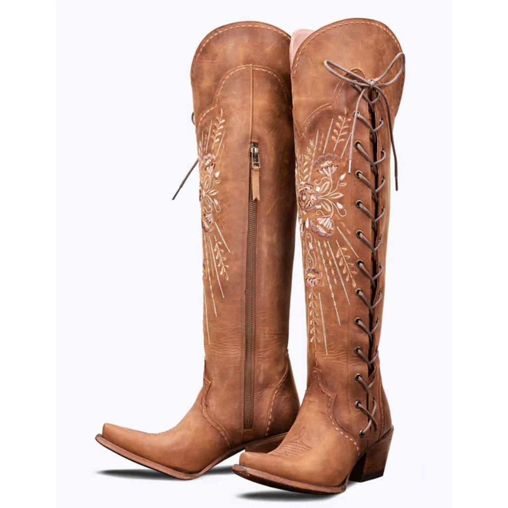 Botas vaqueras vintage bordadas con cordones