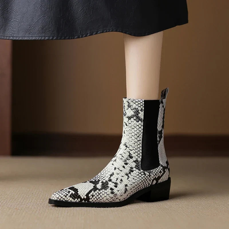Botines Chelsea de efecto serpiente