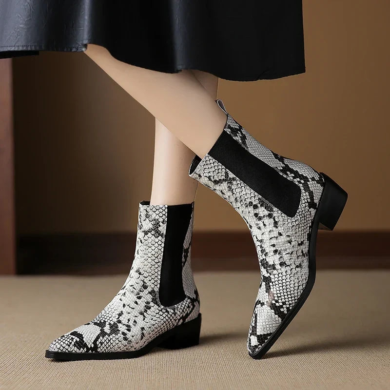 Botines Chelsea de efecto serpiente