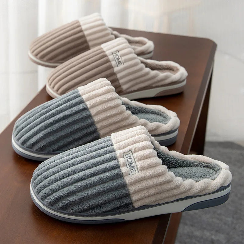 Pantuflas forradas de polar con suave textura acanalada