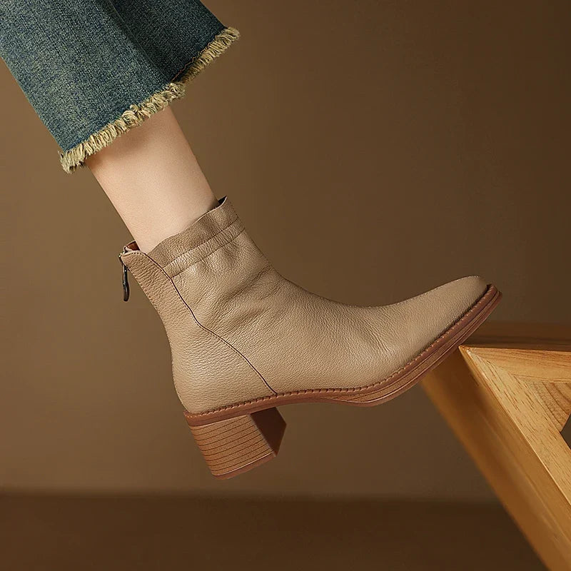 Botines de cuero texturizado