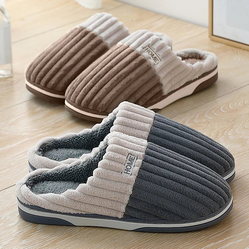 Pantuflas forradas de polar con suave textura acanalada