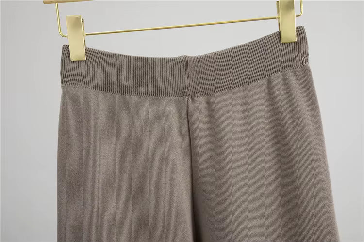 Conjunto 3 piezas de punto en tonos neutros