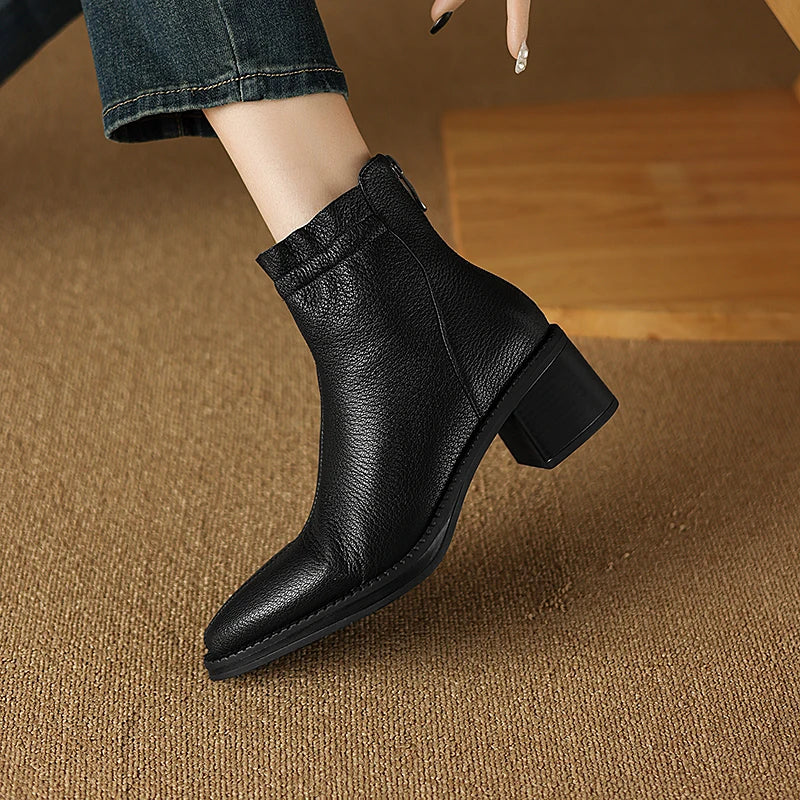 Botines de cuero texturizado