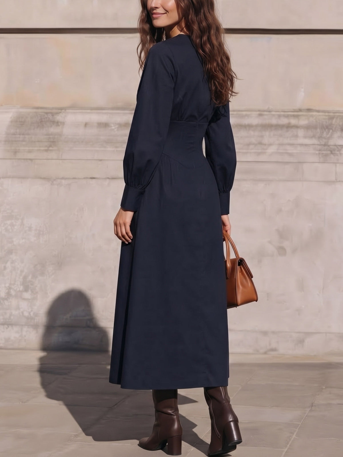 Vestido Midi Camisero con Cintura de Corsé en Azul Marino