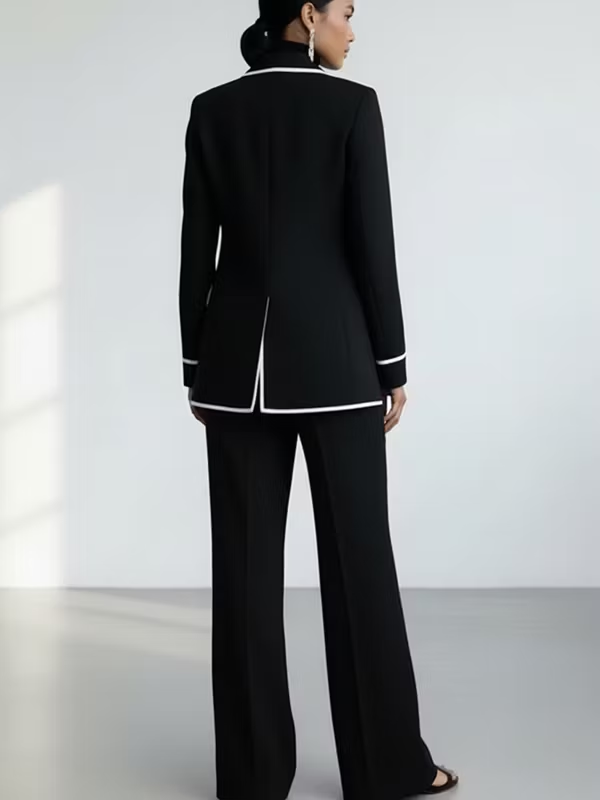 Conjunto de blazer con ribete en contraste y pantalón de pierna ancha en negro