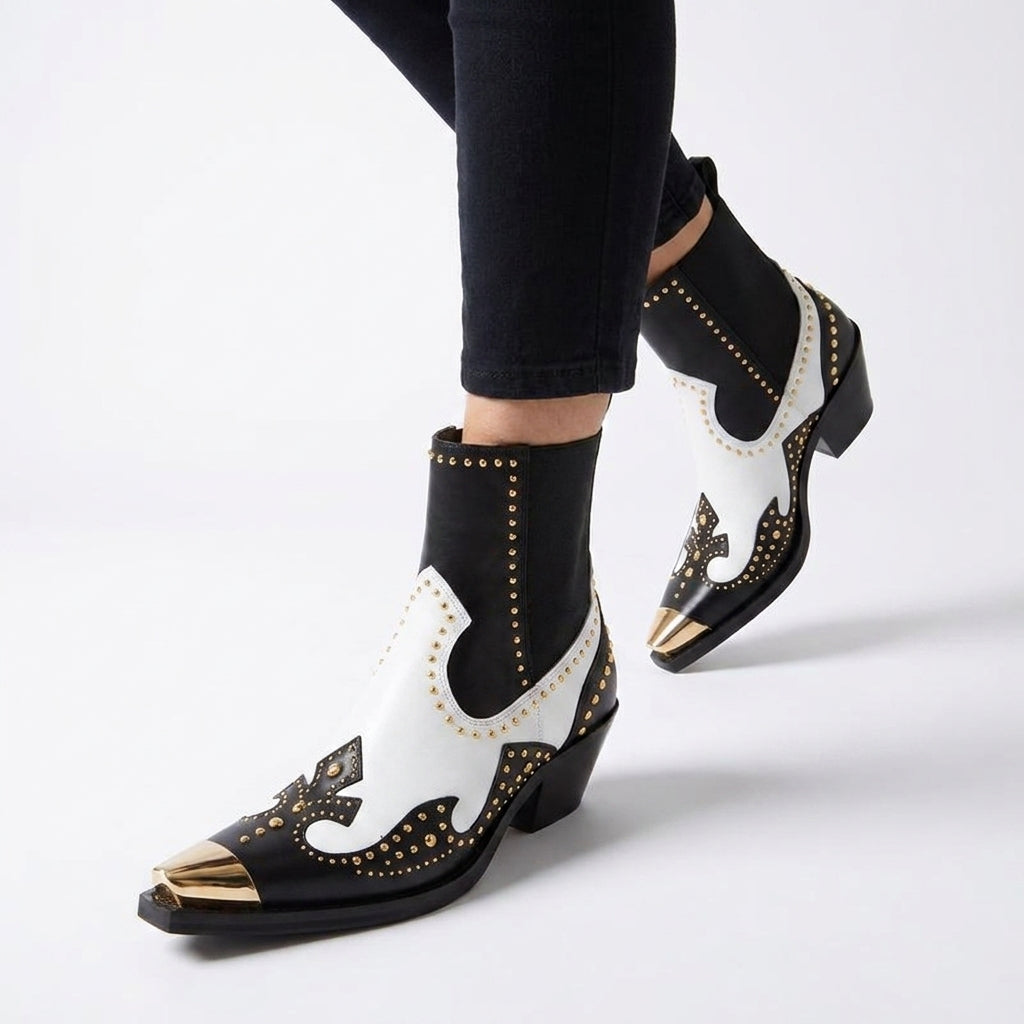 Botines western con puntera metálica