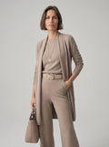 Conjunto de cárdigan largo, top y pantalón