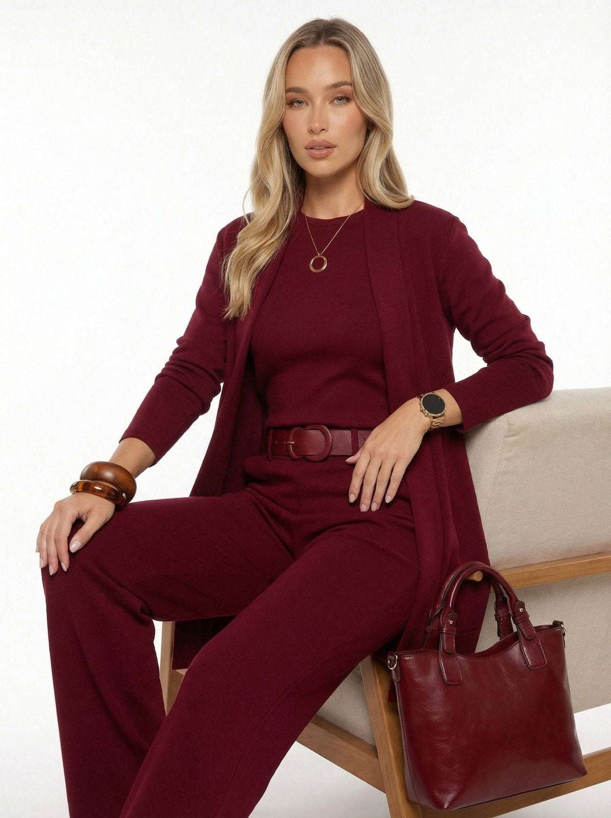 Conjunto de cárdigan largo, top y pantalón