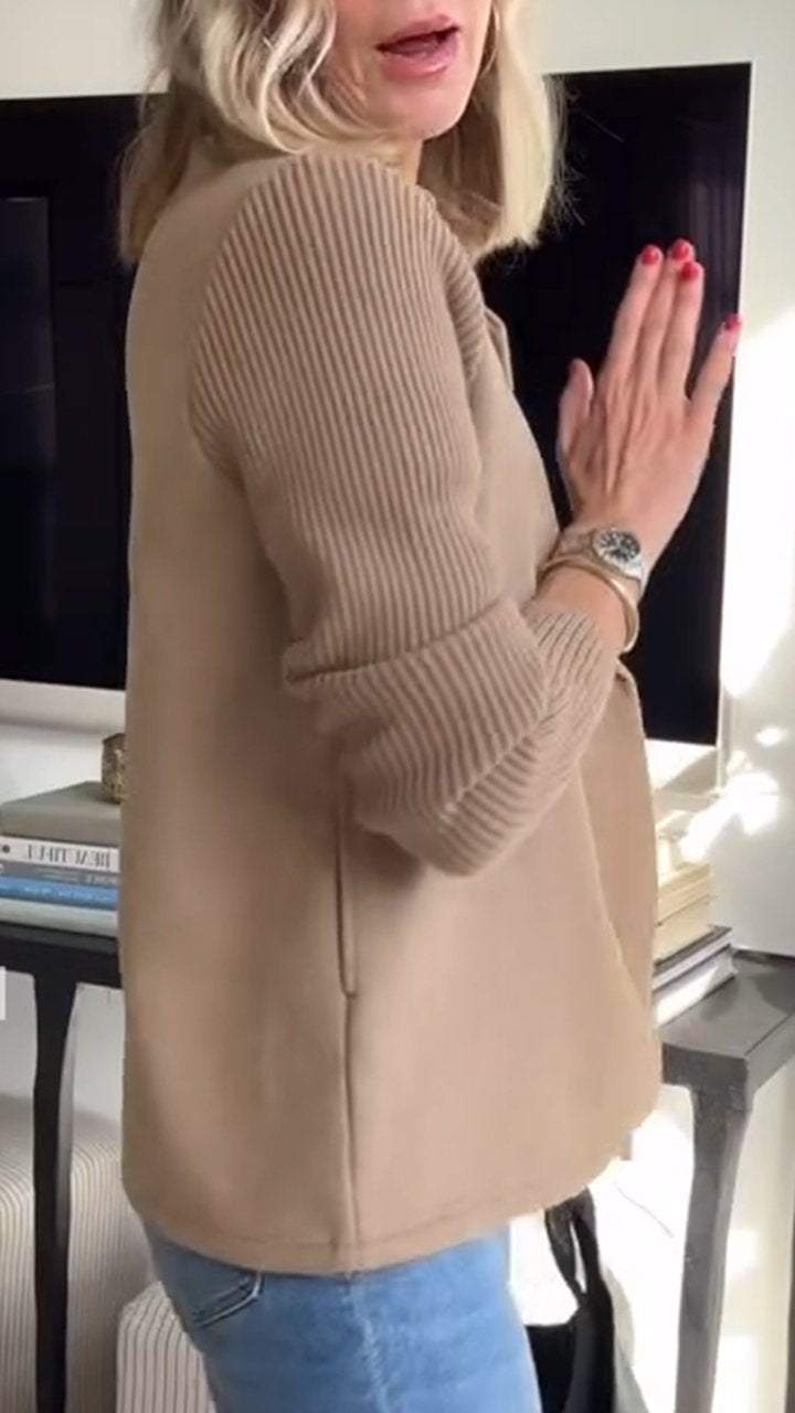 Chaqueta casual con solapa y mangas de punto