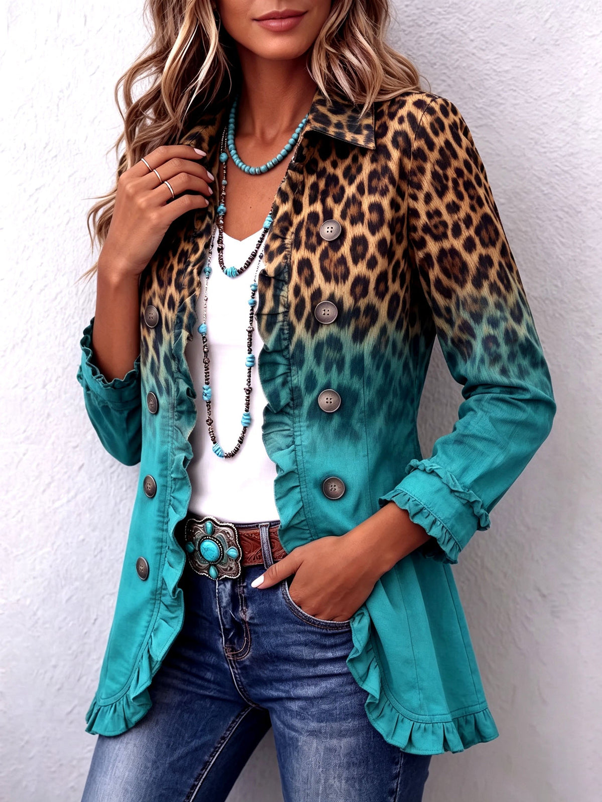 Chaqueta blazer con estampado de leopardo degradado y volantes
