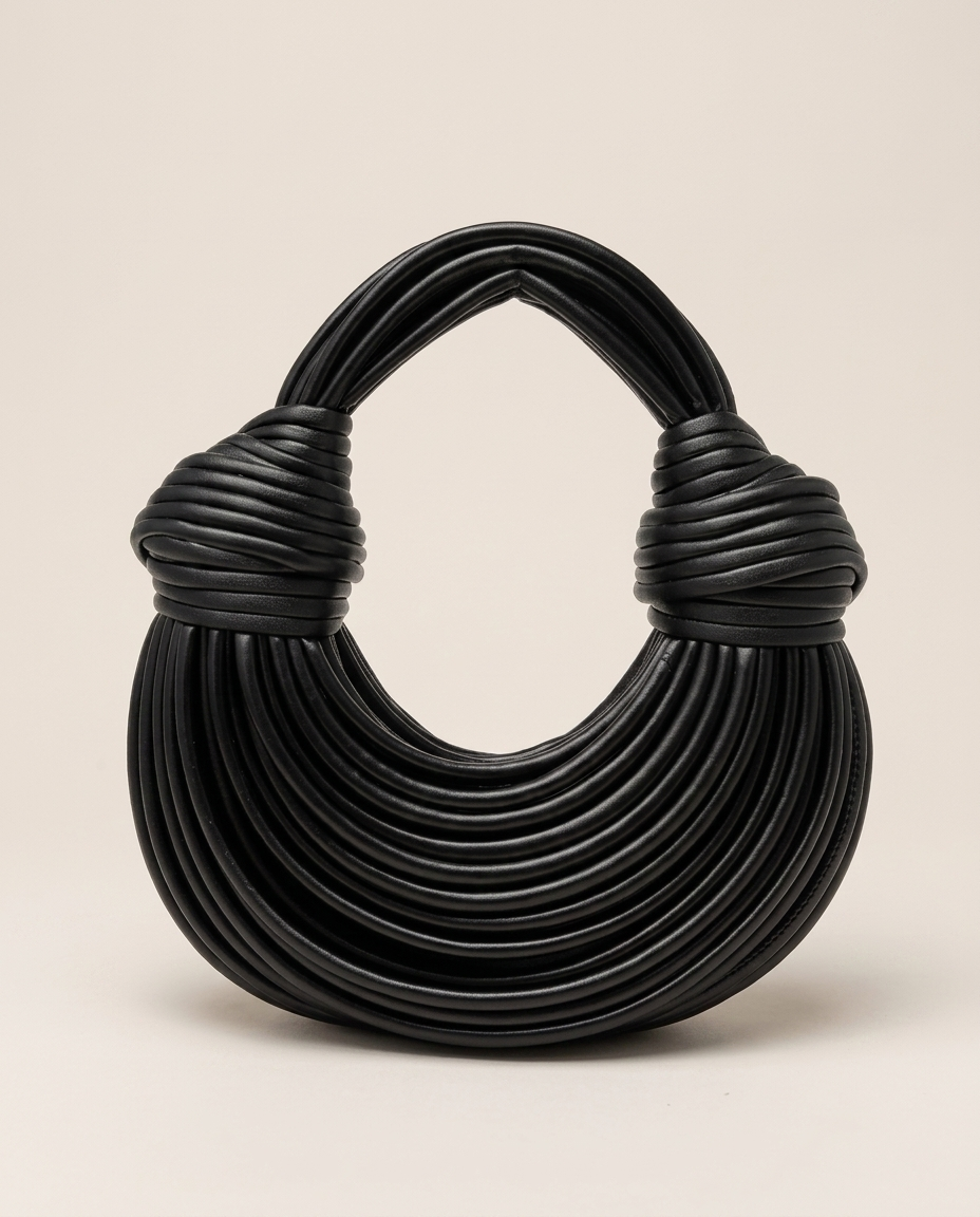 Bolso Escultural con Asa Anudada