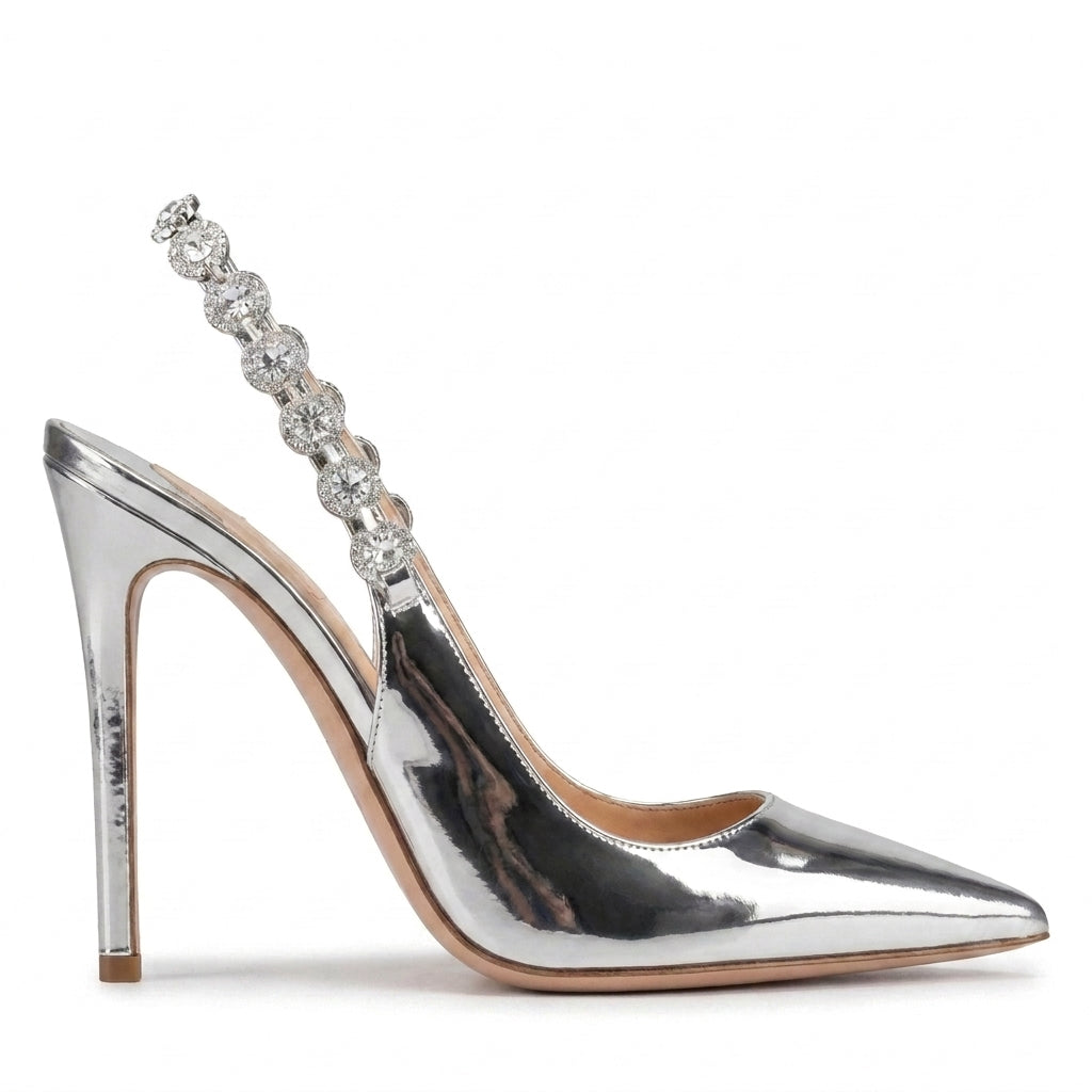 Zapatos destalonados con cadena de cristales