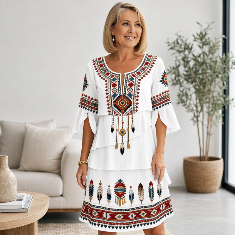 Vestido de mujer con corte escalonado y estampado étnico vintage