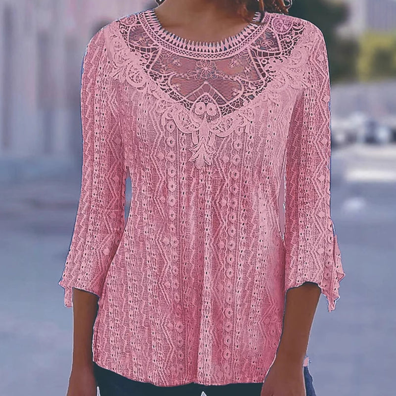 Blusa de mujer de estilo informal con motivo de malla, aplicaciones de encaje y mangas 3/4