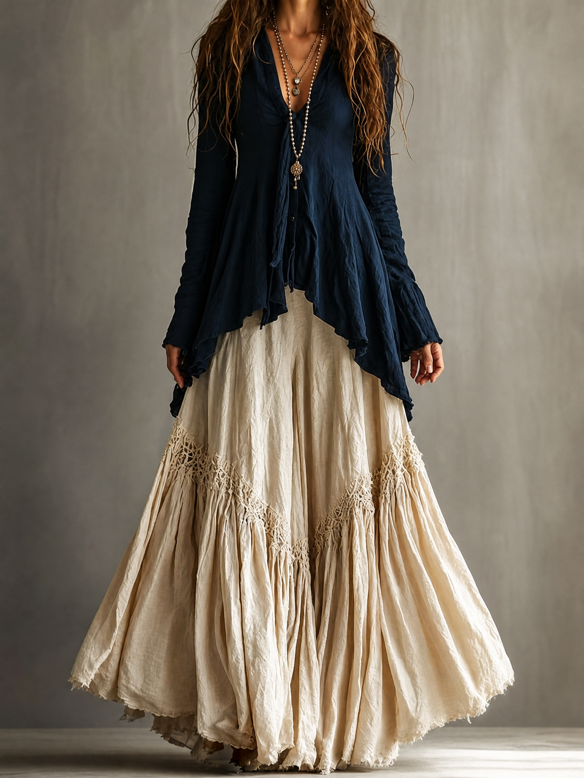 Conjunto bohemio de top asimétrico de manga larga y falda maxi